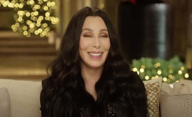  Ni la propia Cher se cree lo que dice en el trailer de su álbum ‘Christmas’