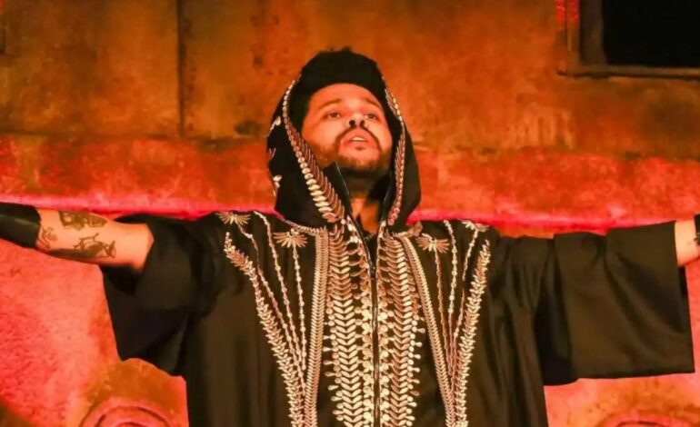  The Weeknd hincha de forma ‘fraudulenta’ las visitas del vídeo de ‘Dancing In The Flames’