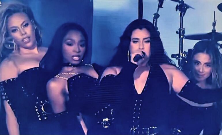  Fifth Harmony consuman su amenaza de reunión en el último show de los Jonas Brothers