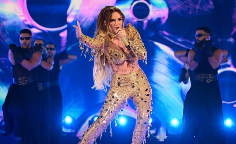  Premios Lo Nuestro 2026: Bad Bunny triunfa (6), Carín León le sigue con (5)