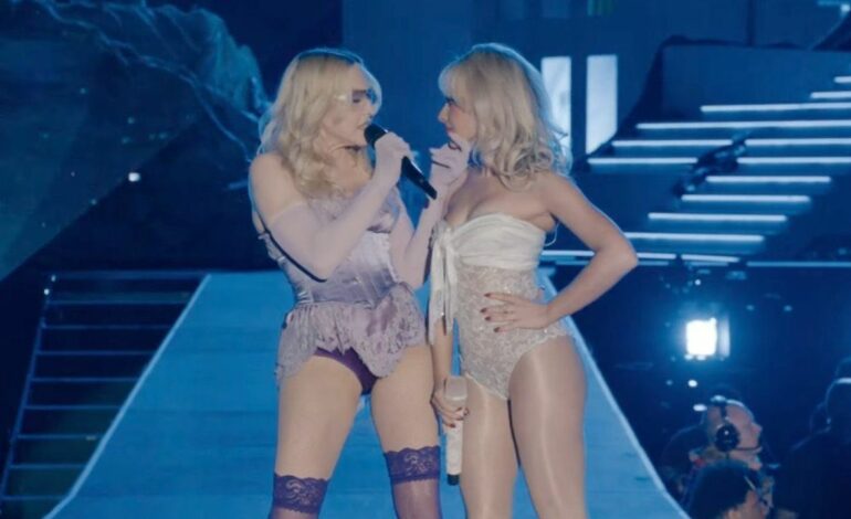  Madonna aparece en Coachella e intepreta otro tema de ‘Confessions II’  con Sabrina Carpenter