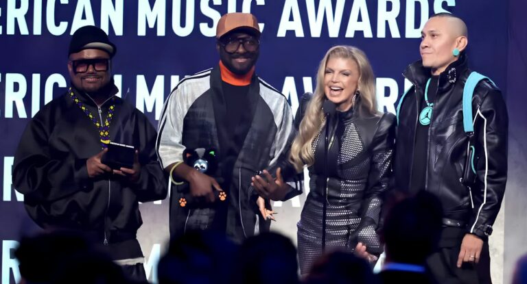 The Black Eyed Peas aparecen reunidos con Fergie en los AMA 2026
