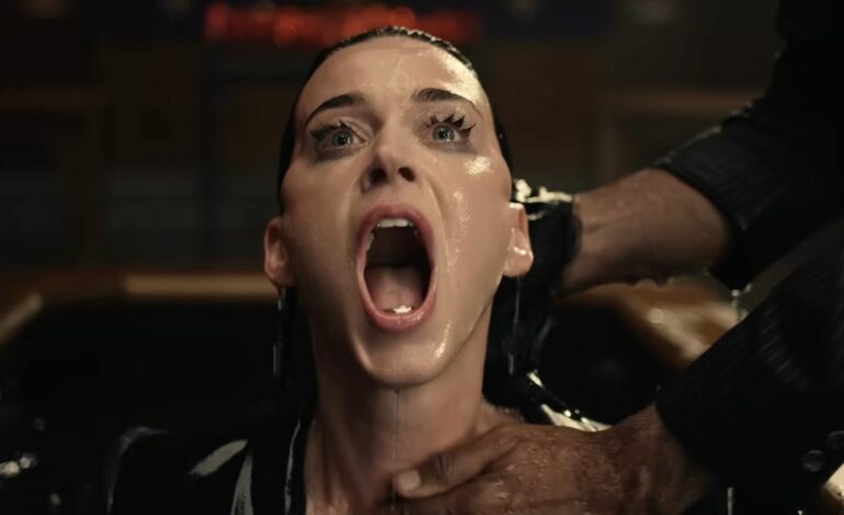  ¿Está Katy Perry dando ahora lo que parecía ir a dar en ‘Prism’?