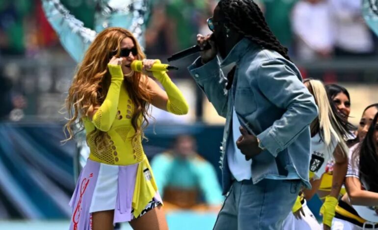  Shakira controló mejor el playback que Burna Boy en el arranque del Mundial