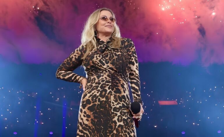  Anastacia presenta dos cortes de su recopilatorio de hits en clave ‘Torrente: Operación Eurovegas’