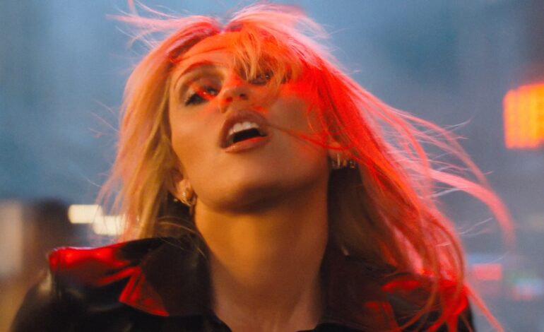  ¿Cómo es que ha pinchado ‘Bass Persuades’ de Miley?